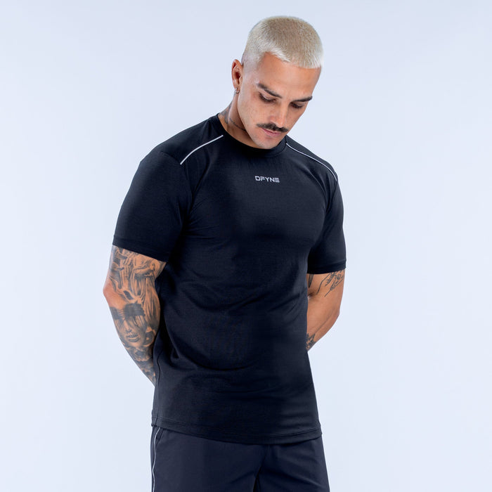 Men's black active crew-neck top with contrast piping at shoulders and DEYIN logo