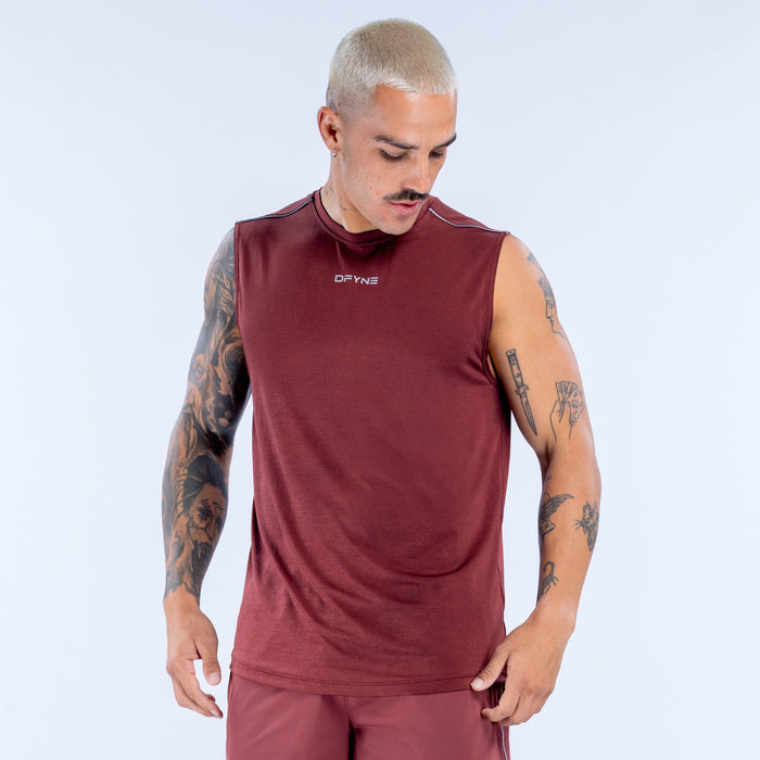 Burgundy sleeveless tank top with crew neck and curved hem
