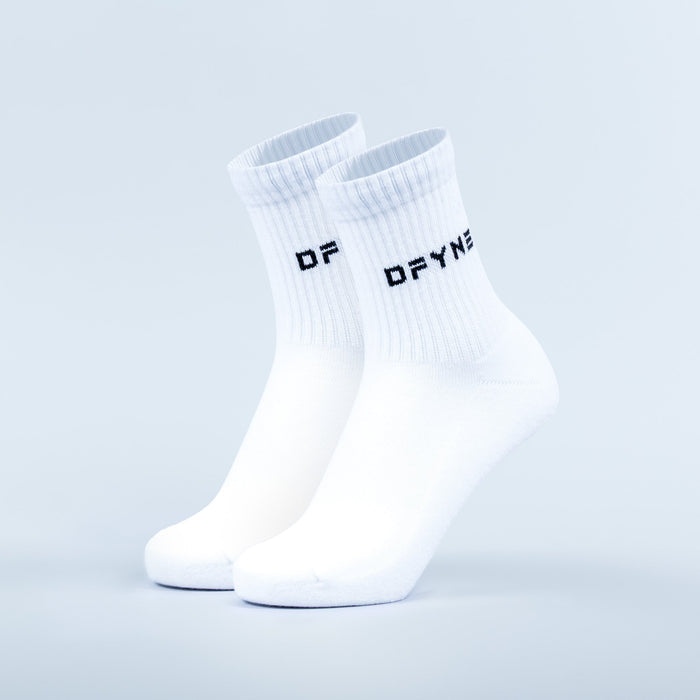 White quarter socks with ribbed cuffs and DF logos on sides